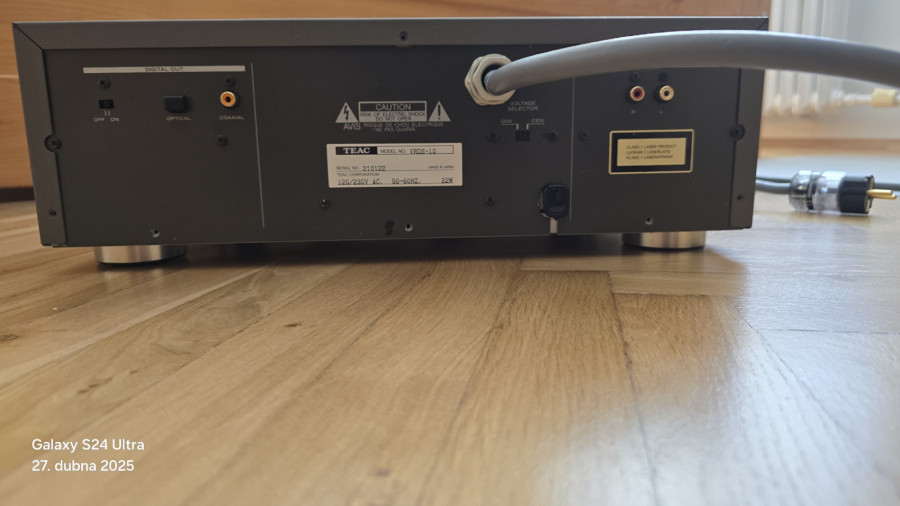 Teac VRDS 10 back.jpg