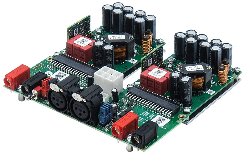 purifi-eval1-amplifier-stereo-set.jpg