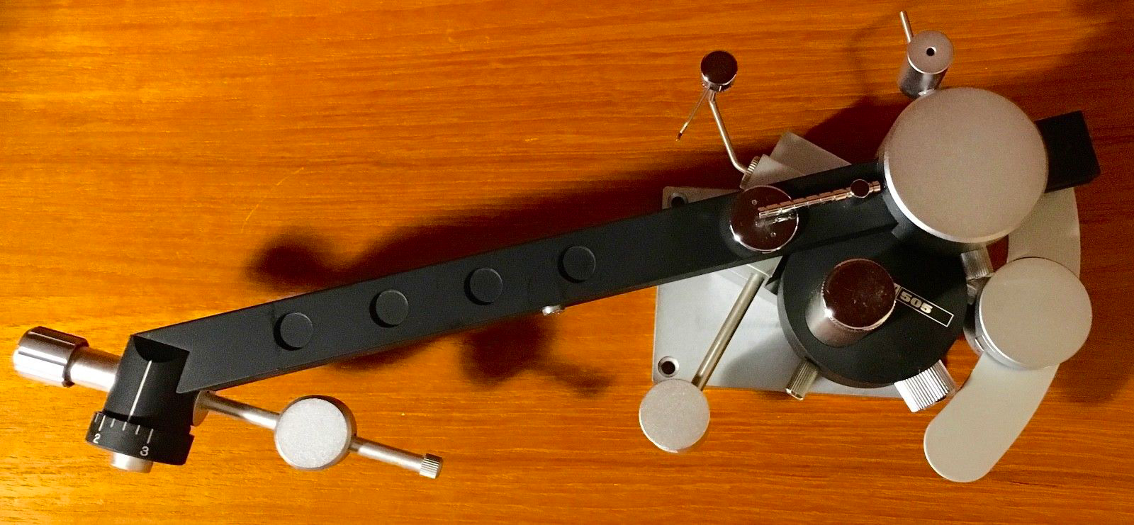 Dynavector-DV-505_01.png