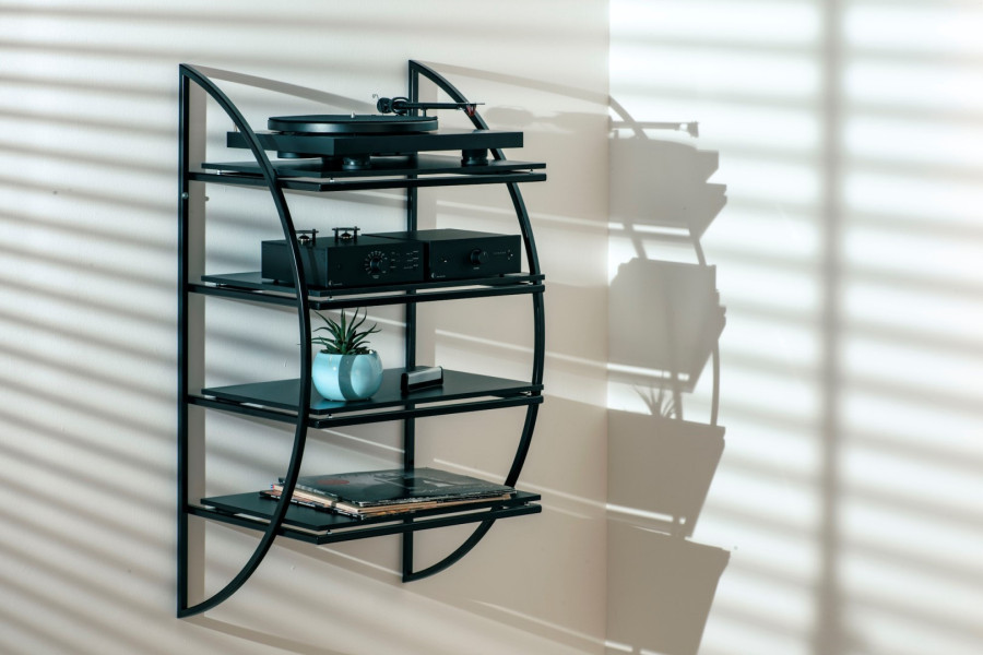 pro-ject-wallmount-it-rack-5-4-nastenny-rack-pro-elektroniku-a-gramofony.jpg