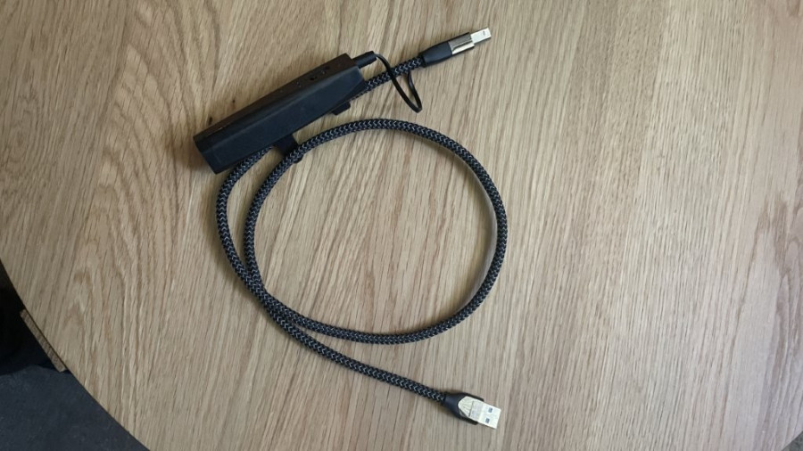 USB Diamond AQ.jpg