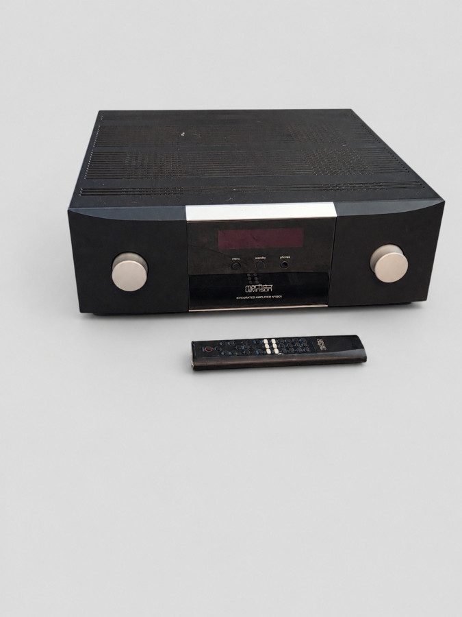 02_Mark_Levinson_5805.jpg