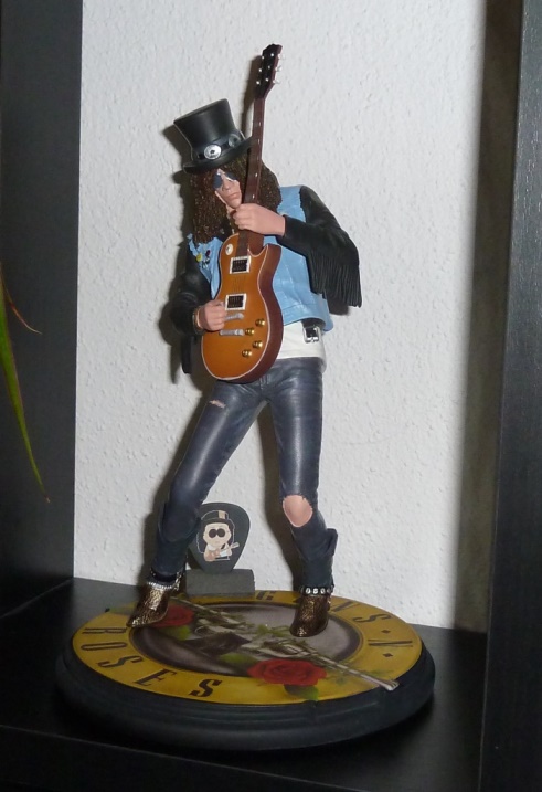 Slash.JPG