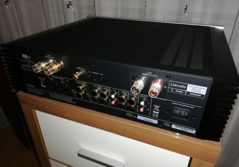 98615452.jpg