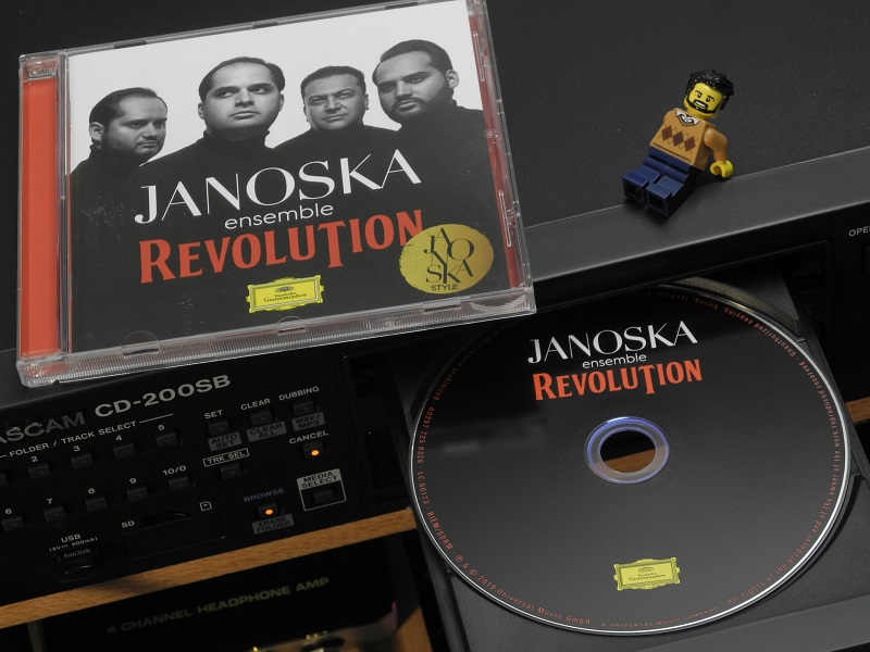 Revolution_x800.jpg