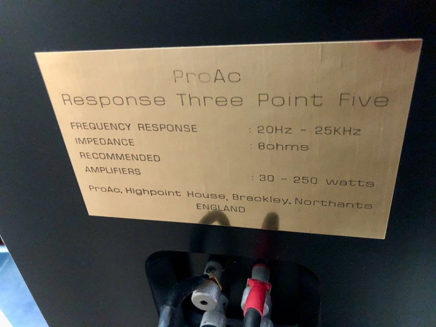 90021089_10216442132267815_4519981044954300416_o.jpg