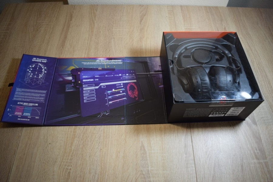 jbl-quantum-one-game-it-3-1024x683.jpg