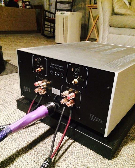1046282-65e46146-hegel-h4se-stereo-amp.jpg